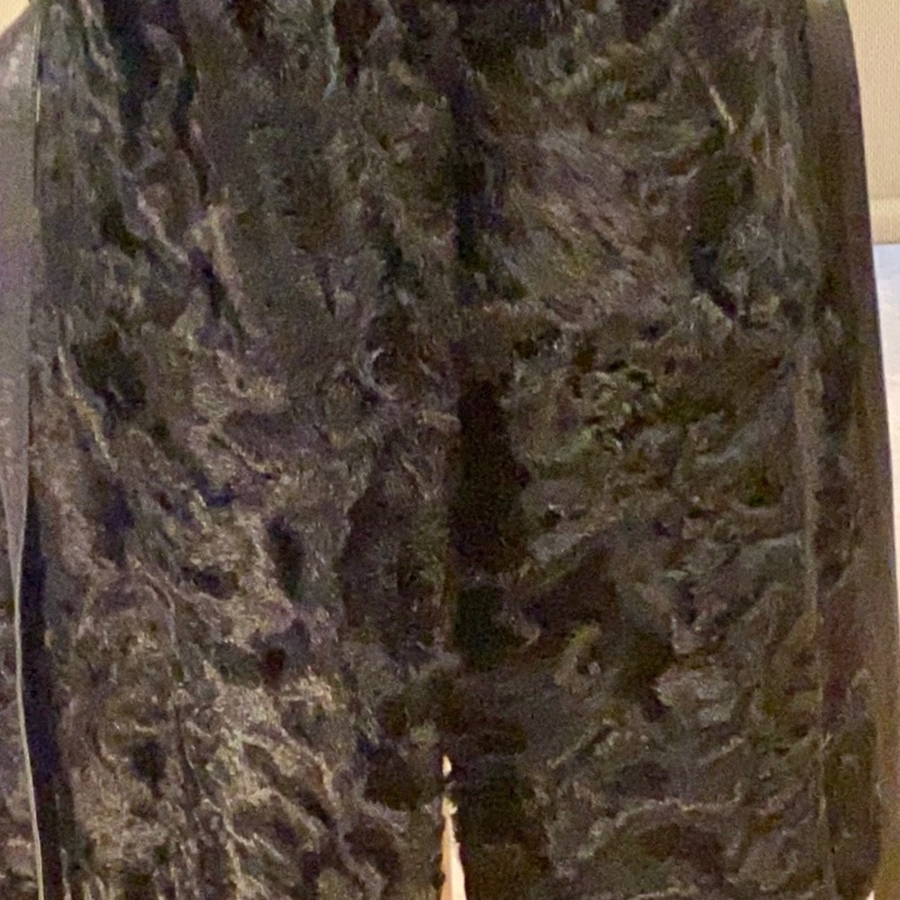 Saks Fifth Avenue genuine lamb fur long vest - Picture 4 of 9